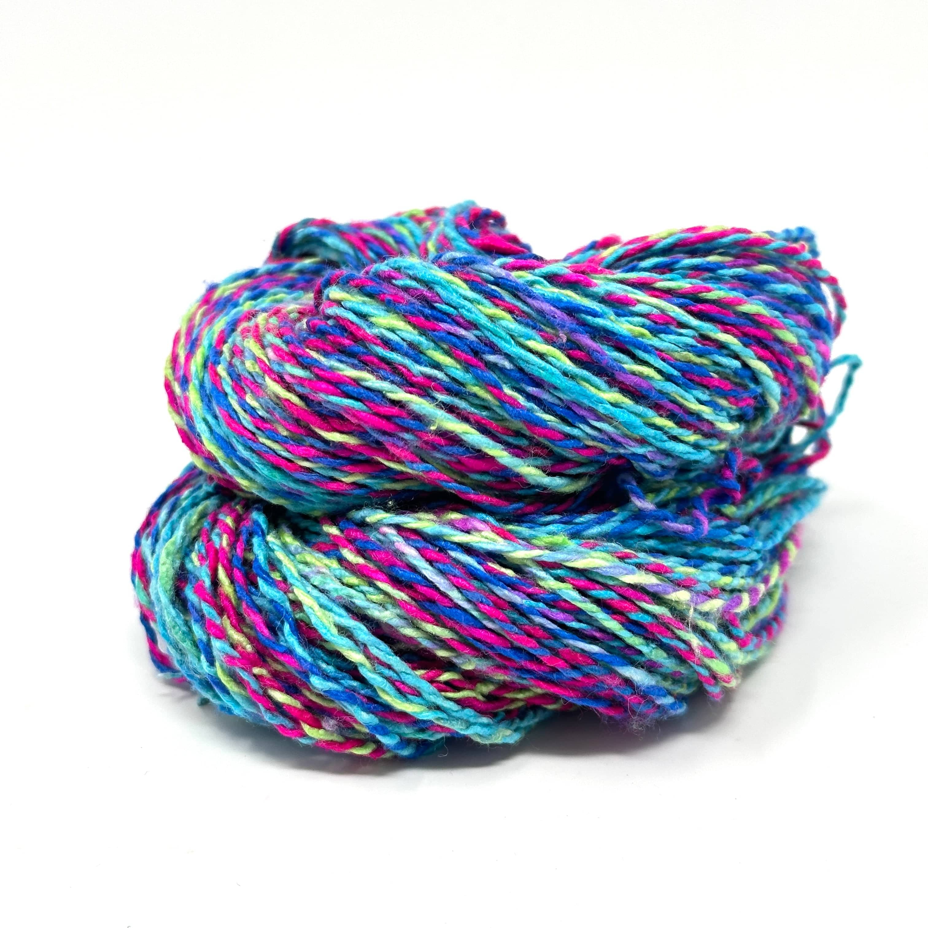 Darn Good Twist Sport Weight Seidengarn